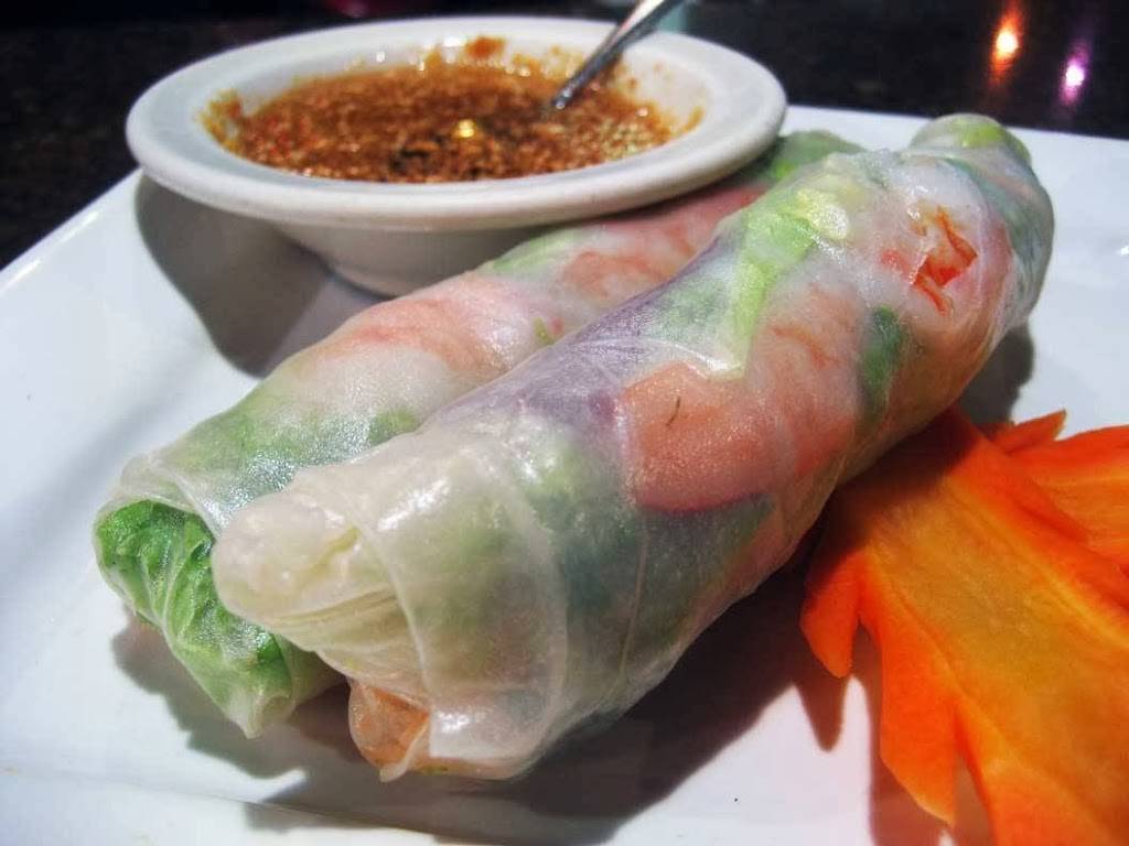 Pad Thai Restaurant | restaurant | 1681 Grand Ave, St Paul, MN 55105, USA | 6516901393 OR +1 651-690-1393