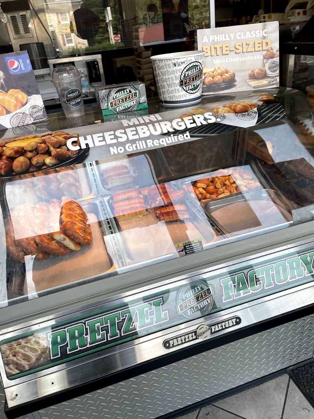Philly Pretzel Factory | bakery | 5024 City Ave, Philadelphia, PA 19131, USA | 2158772200 OR +1 215-877-2200