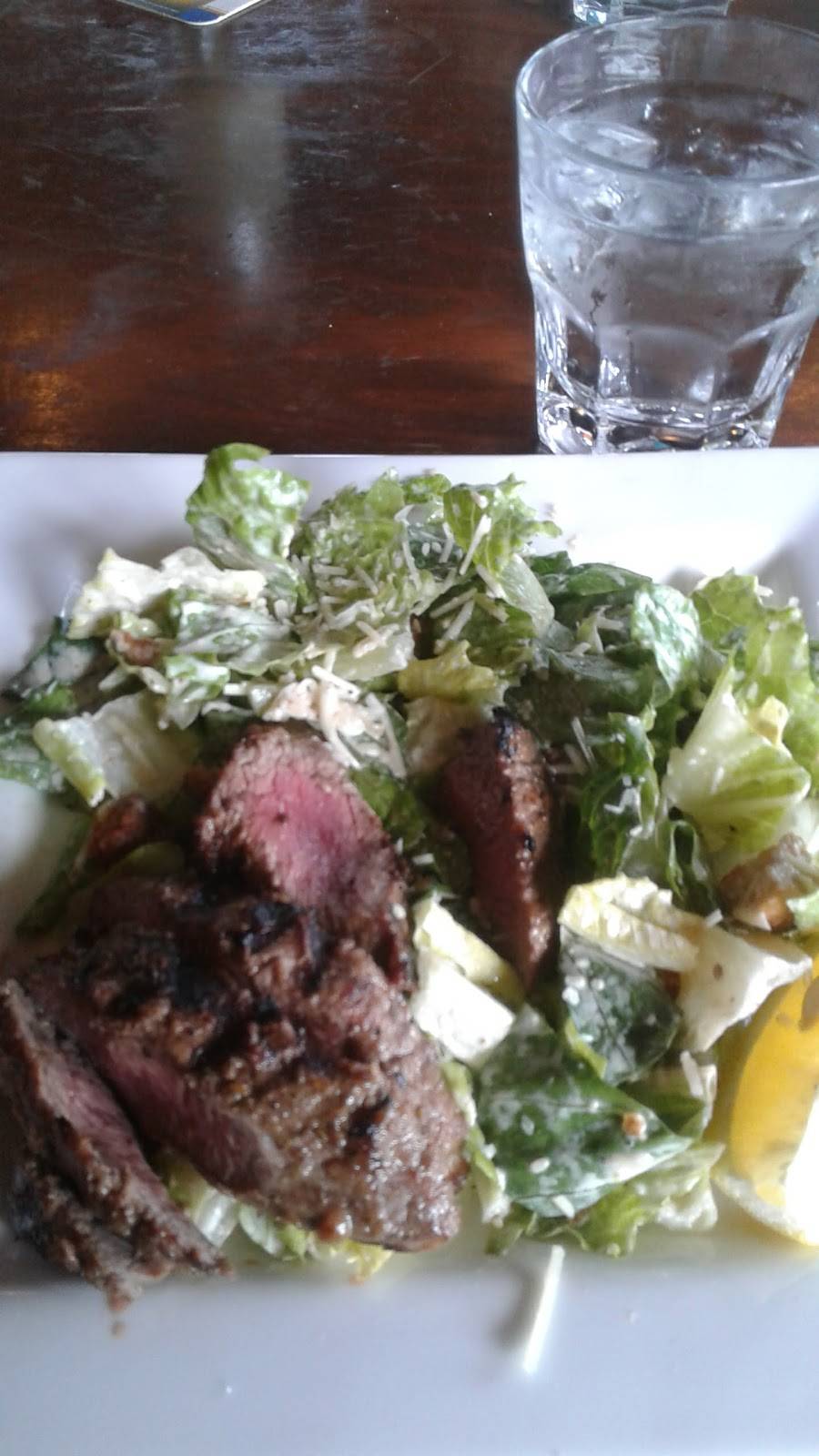 Normandy Park Ale House | restaurant | 19803 1st Ave S #104, Normandy Park, WA 98148, USA | 2065926986 OR +1 206-592-6986