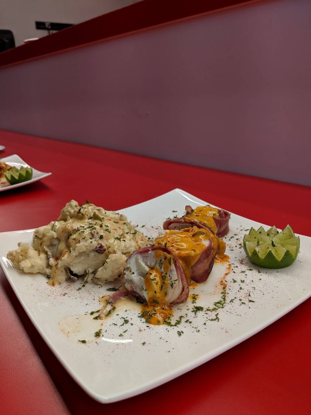 New York Kitchen | restaurant | 1205 E Locust St, Davenport, IA 52803, USA | 5638885593 OR +1 563-888-5593