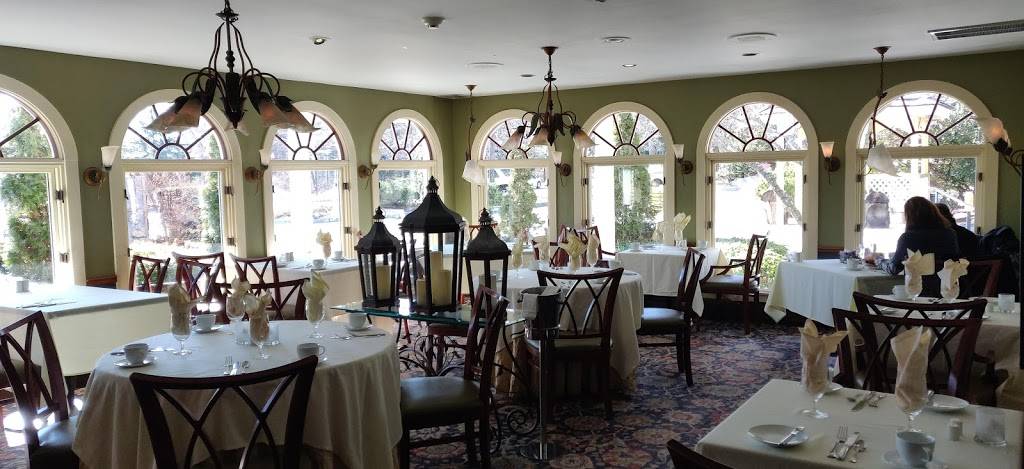 Bedford Village Inn & Restaurant | restaurant | 2 Olde Bedford Way, Bedford, NH 03110, USA | 6034722001 OR +1 603-472-2001