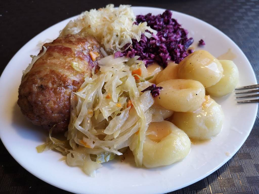 Zagloba | restaurant | 2555 Dixie Rd, Mississauga, ON L4Y 4C4, Canada | 9052799925 OR +1 905-279-9925