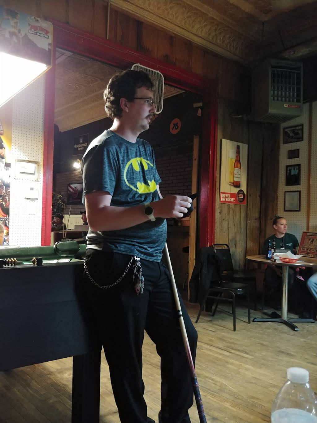 The Alley Bar & Grill | restaurant | 223 S James St, Ludington, MI 49431, USA | 2318431682 OR +1 231-843-1682