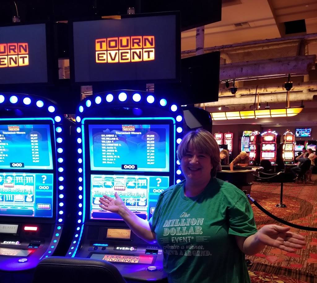 Four Winds Hartford | restaurant | 68600 Red Arrow Hwy, Hartford, MI 49057, USA | 8664946371 OR +1 866-494-6371