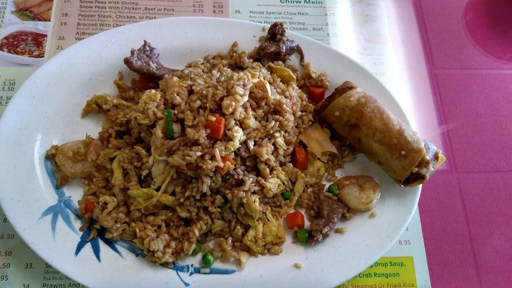 New Oriental Express | restaurant | 3011 18th Ave, Rock Island, IL 61201, USA | 3097886911 OR +1 309-788-6911