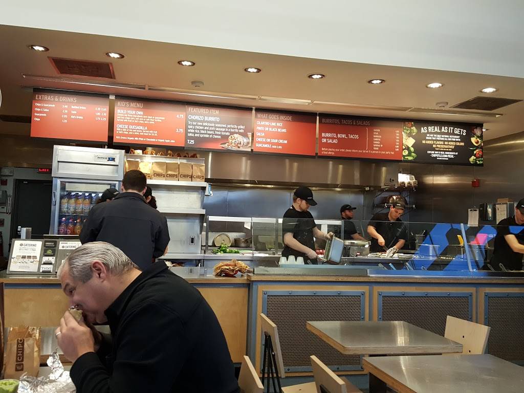 Chipotle Mexican Grill | restaurant | 112 Commerce Way, Woburn, MA 01801, USA | 7819335450 OR +1 781-933-5450