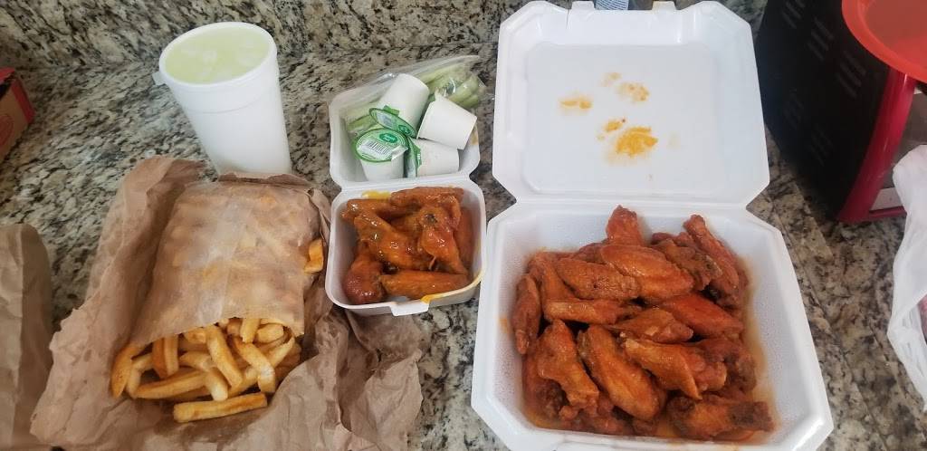Wide World of Wings | restaurant | 2802 E Atlanta Rd, Ellenwood, GA 30294, USA | 6782840522 OR +1 678-284-0522