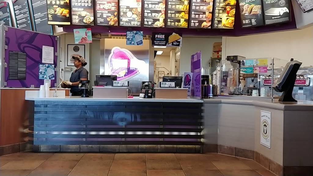 Taco Bell | restaurant | 240 Nut Tree Rd, Vacaville, CA 95687, USA | 7074484718 OR +1 707-448-4718
