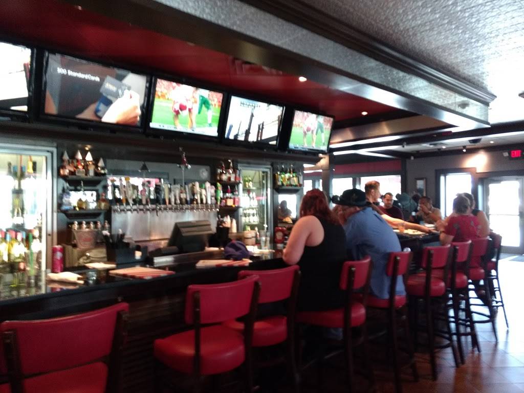 TGI Fridays | restaurant | 18001 Highwoods Preserve Pkwy, Tampa, FL 33647, USA | 8139712769 OR +1 813-971-2769