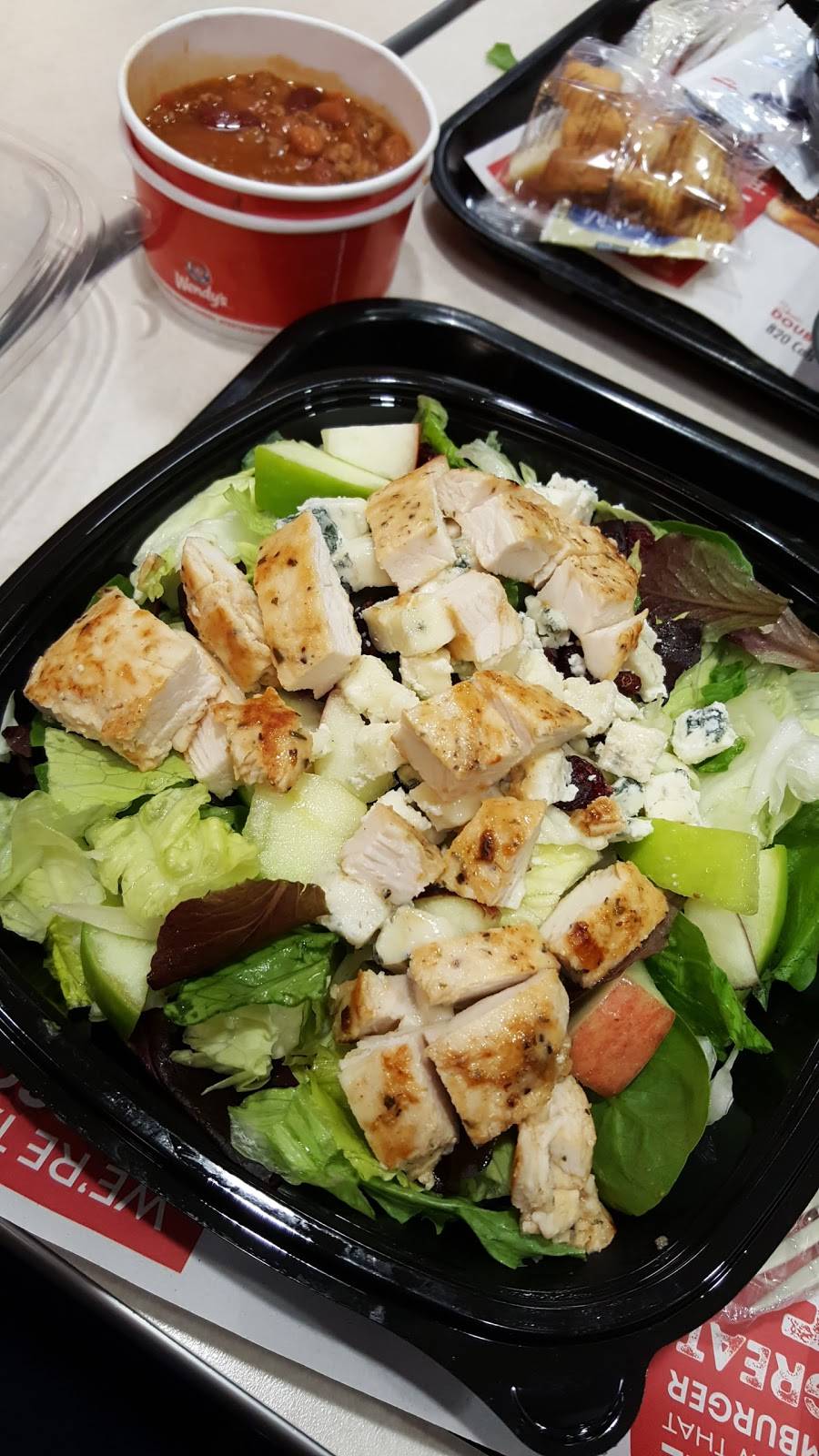 Wendys | restaurant | 1520 Aimco Blvd, Mississauga, ON L4W 1H7, Canada | 9056240453 OR +1 905-624-0453