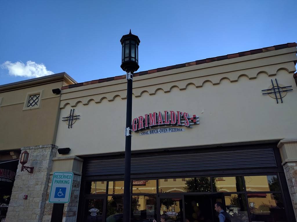 Grimaldis Pizzeria | restaurant | 22810 US-281 #105, San Antonio, TX 78258, USA | 2104819236 OR +1 210-481-9236