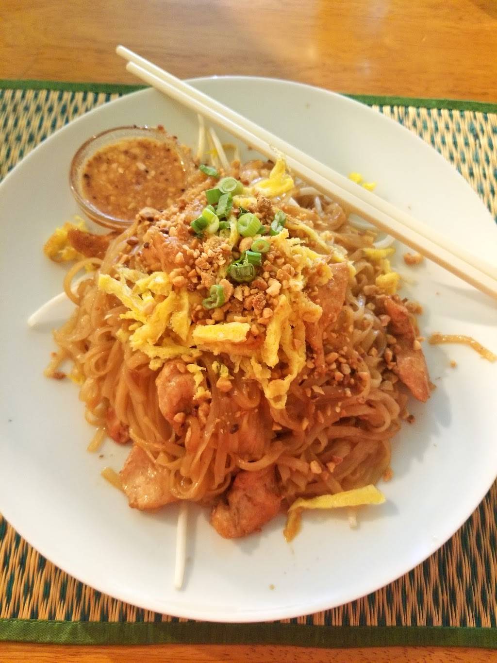 Asian Bistro | restaurant | 646 Principale St, Casselman, ON K0A 1M0, Canada | 6137642999 OR +1 613-764-2999