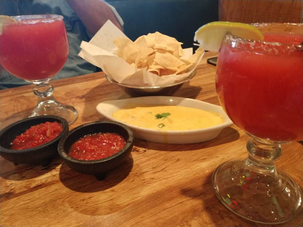 Carlos OKellys | meal takeaway | 1355 Associates Dr, Dubuque, IA 52002, USA | 5635830088 OR +1 563-583-0088