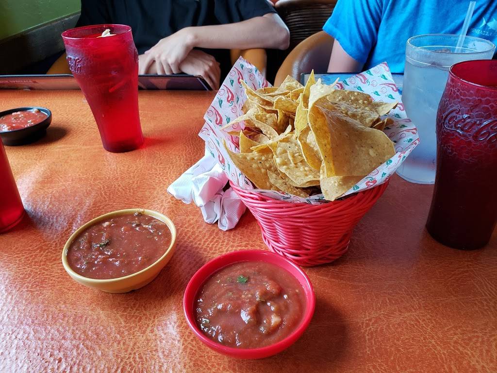 Acambaro Mexican Restaurant | restaurant | 505 Plaza Dr, Monett, MO 65708, USA | 4173548408 OR +1 417-354-8408