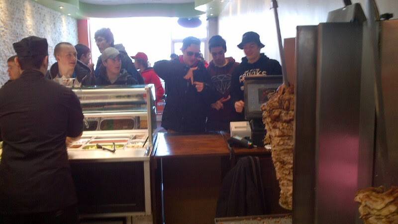 Zesty Pita - Shawarma & Halal Grill | restaurant | 4033 New St, Burlington, ON L7L 1S8, Canada | 9055921555 OR +1 905-592-1555