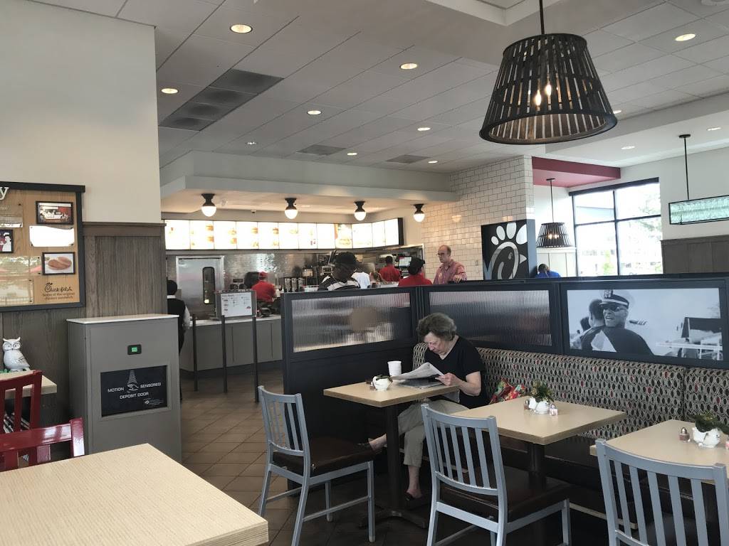 Chick-fil-A | restaurant | 4752 Virginia Beach Blvd, Virginia Beach, VA 23462, USA | 7572331978 OR +1 757-233-1978