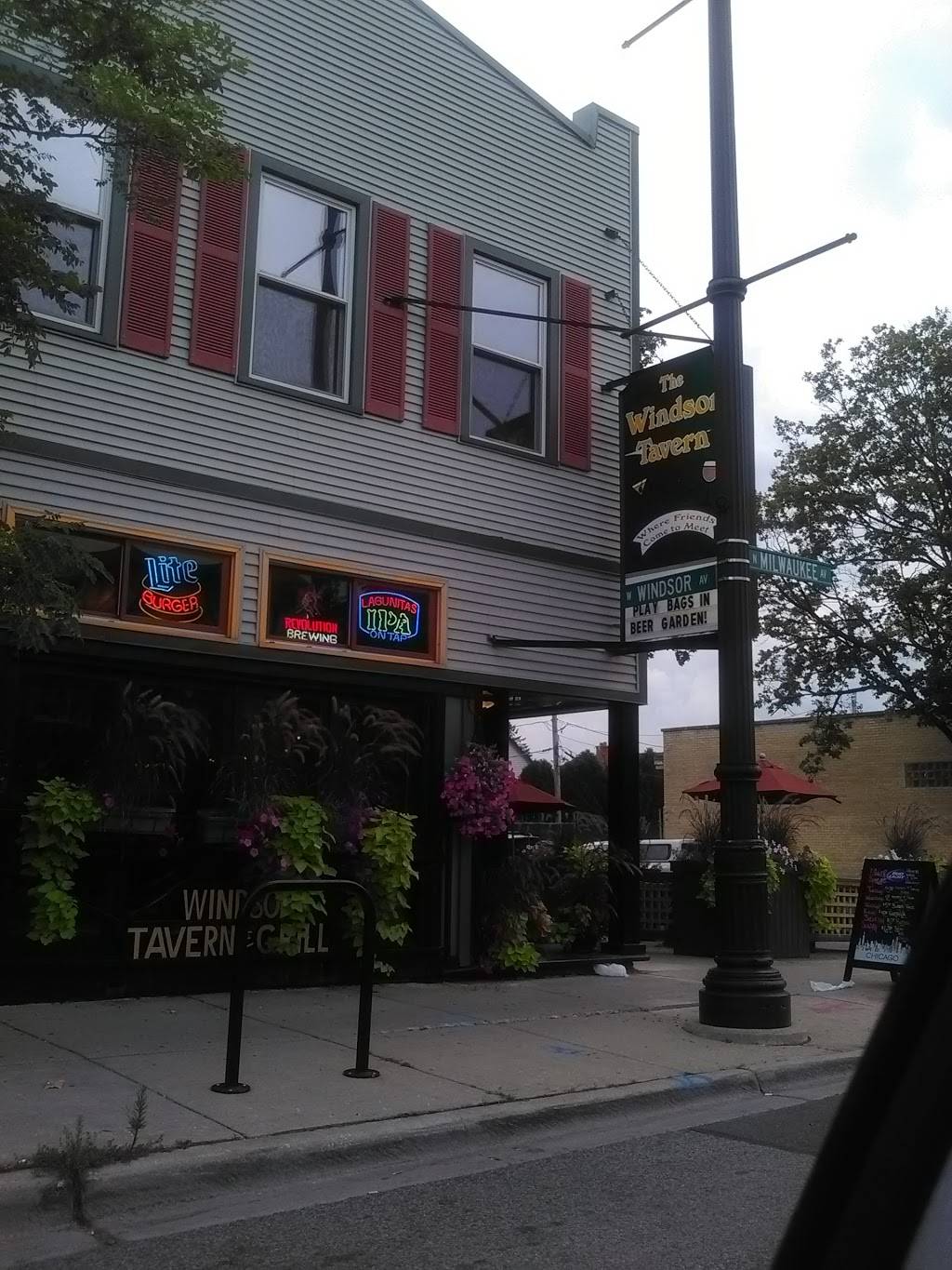 The Windsor Tavern and Grill | restaurant | 4530 N Milwaukee Ave, Chicago, IL 60630, USA | 7737363400 OR +1 773-736-3400