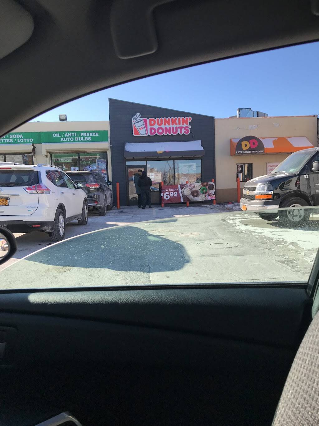 Dunkin Donuts | cafe | 1379 Halsey St, Brooklyn, NY 11237, USA | 3477877774 OR +1 347-787-7774