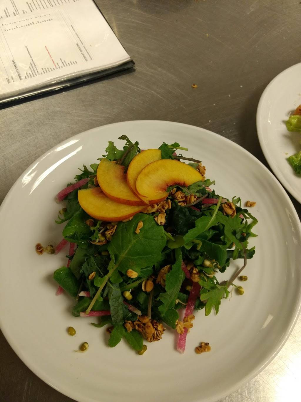 Bourbon Pub | restaurant | 4900 Marie P DeBartolo Way, Santa Clara, CA 95054, USA | 4082172490 OR +1 408-217-2490