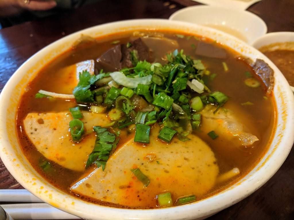 HUE Restaurant | restaurant | 3005 Silver Creek Rd Suite 190, San Jose, CA 95121, USA | 4082231021 OR +1 408-223-1021