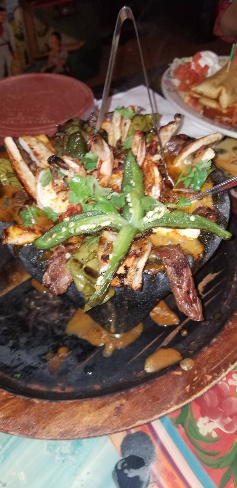 Fiesta Mexicana Restaurant | restaurant | 1733 N Dysart Rd, Avondale, AZ 85392, USA | 6235355010 OR +1 623-535-5010