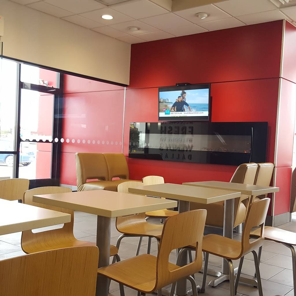 Wendys | restaurant | 5555 N Jim Miller Rd, Dallas, TX 75228, USA | 2142720472 OR +1 214-272-0472