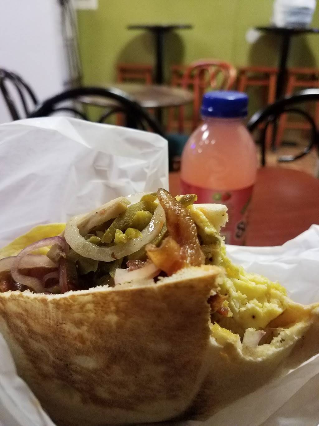 Akels Delicatessen | restaurant | 315 W Forsyth St, Jacksonville, FL 32202, USA | 9043098889 OR +1 904-309-8889