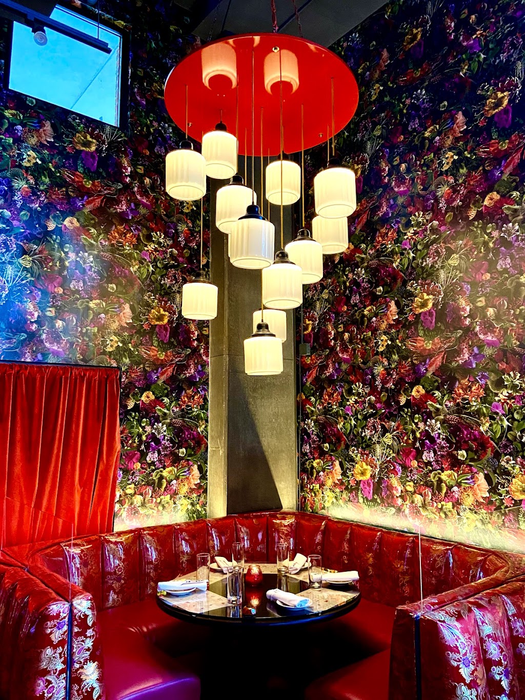 Ruby Chows | restaurant | 620 Glen Iris Dr NE Unit C-1, Atlanta, GA 30308, USA | 4045857829 OR +1 404-585-7829