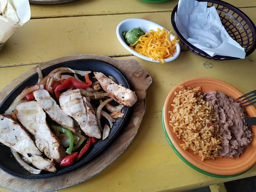 Blue Goose Cantina | restaurant | 2905 Greenville Ave, Dallas, TX 75206, USA | 2148238339 OR +1 214-823-8339