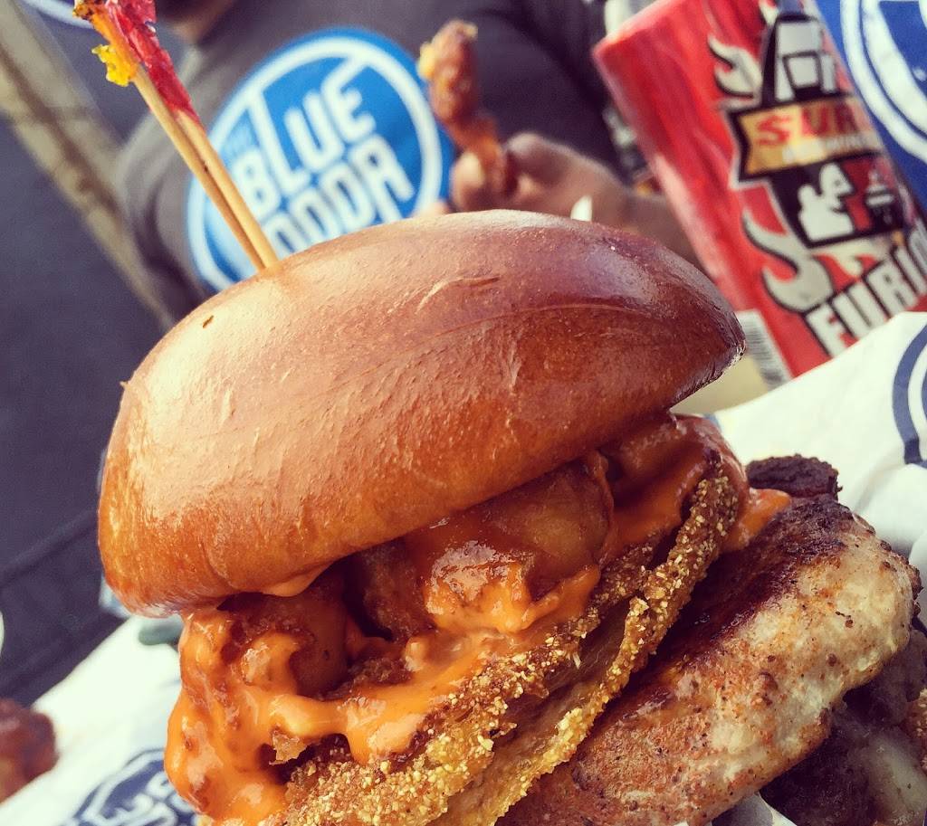 Blue Door Pub — University | restaurant | 1514 Como Ave SE, Minneapolis, MN 55414, USA | 6123674964 OR +1 612-367-4964