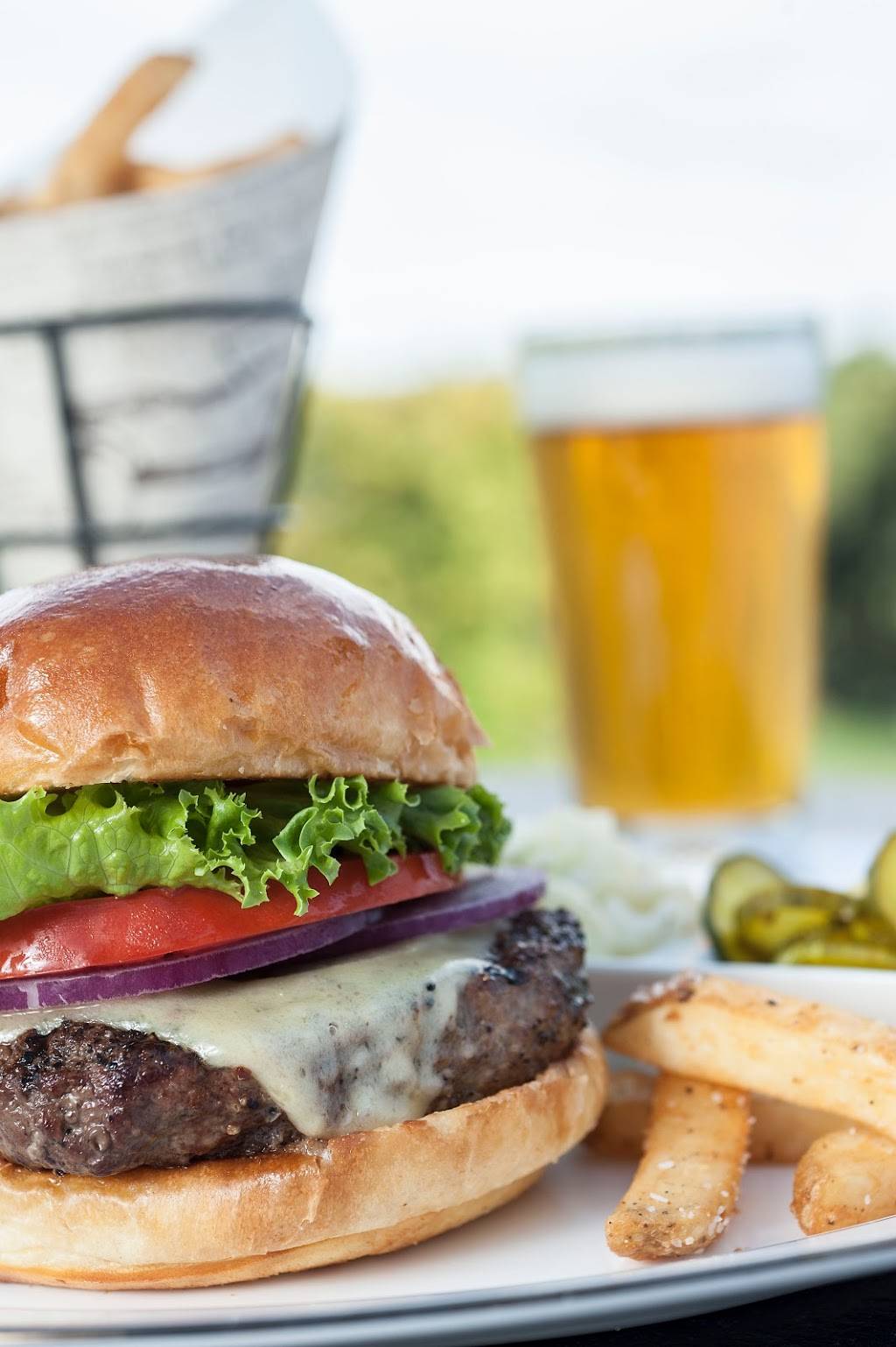 Grille 19 | restaurant | 50 Sugar Maple Lane, Boothbay, ME 04537, USA | 20763336732 OR +1 207-633-3673 ext. 2