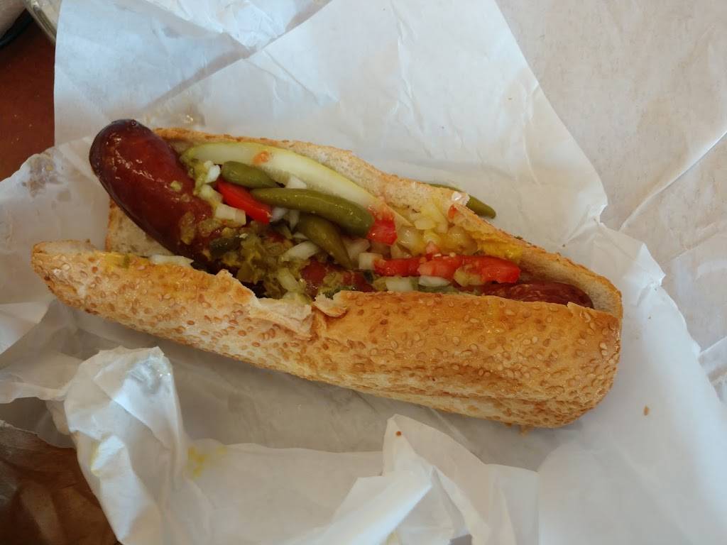 R J Munchies | restaurant | 8417 W 79th St, Justice, IL 60458, USA | 7084960222 OR +1 708-496-0222