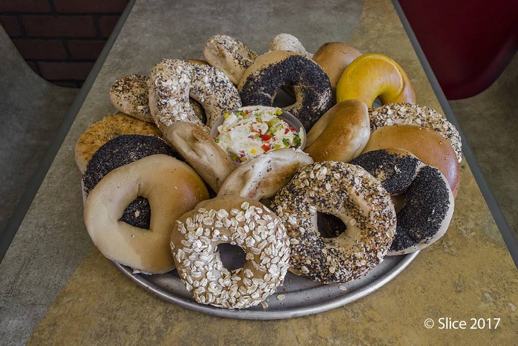 Martiniellos Pizzeria III | restaurant | 89-01 101st Ave, Ozone Park, NY 11416, USA | 7188453333 OR +1 718-845-3333