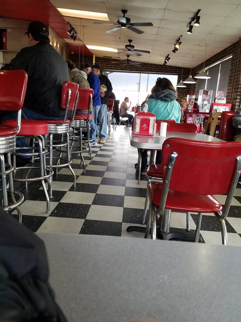 Skids II | restaurant | 1833 S Church St, Burlington, NC 27215, USA | 3362286632 OR +1 336-228-6632