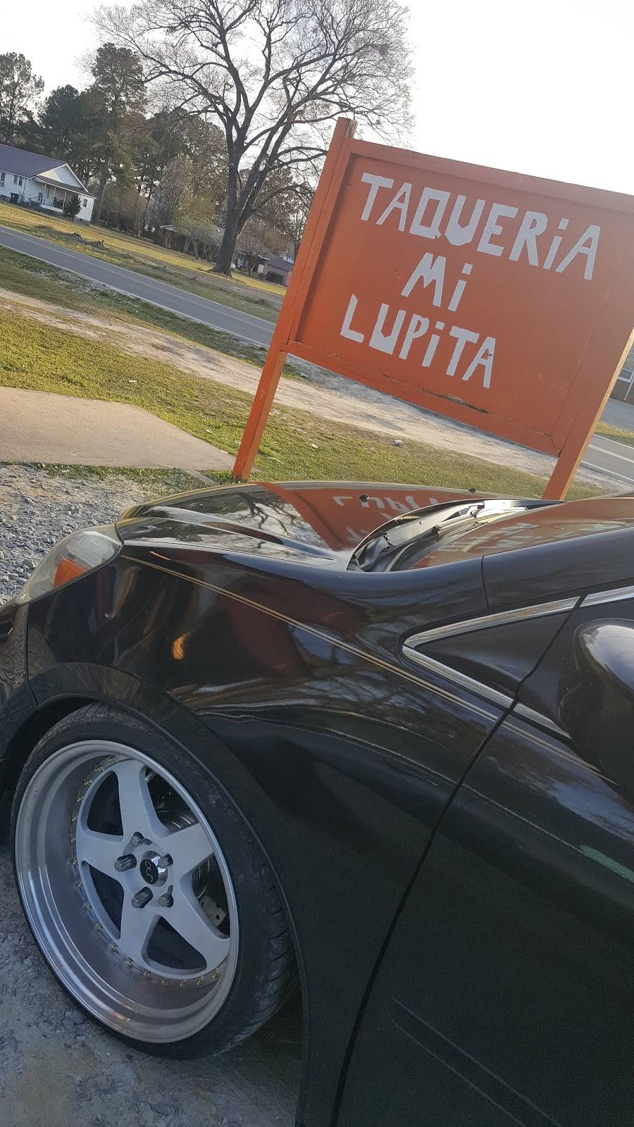 Taqueria Mi Lupita | restaurant | 307 W Main St, Magnolia, NC 28453, USA | 9102820955 OR +1 910-282-0955