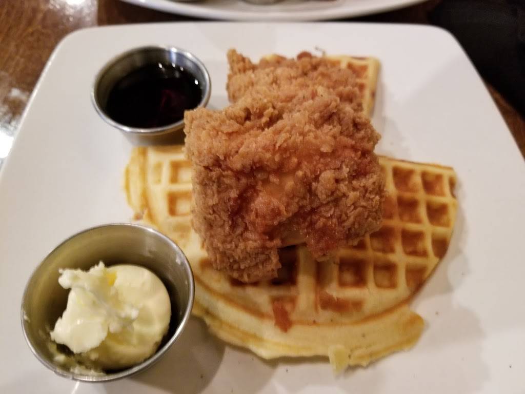 Next Door | restaurant | 937 Cooper St, Memphis, TN 38104, USA | 9017260015 OR +1 901-726-0015