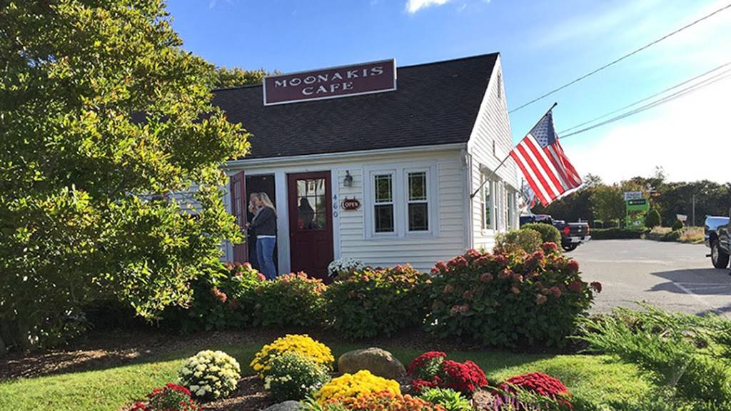 Moonakis Cafe | restaurant | 460 Waquoit Highway (Route 28),, diagonally across from Cumberland Farms Gas, East Falmouth, MA 02536, USA | 5084579630 OR +1 508-457-9630