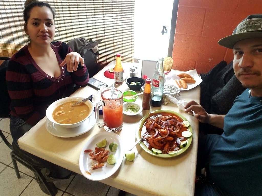 Mariscos Las Islitas | restaurant | 619 Old Coors Dr SW, Albuquerque, NM 87121, USA | 5058364998 OR +1 505-836-4998