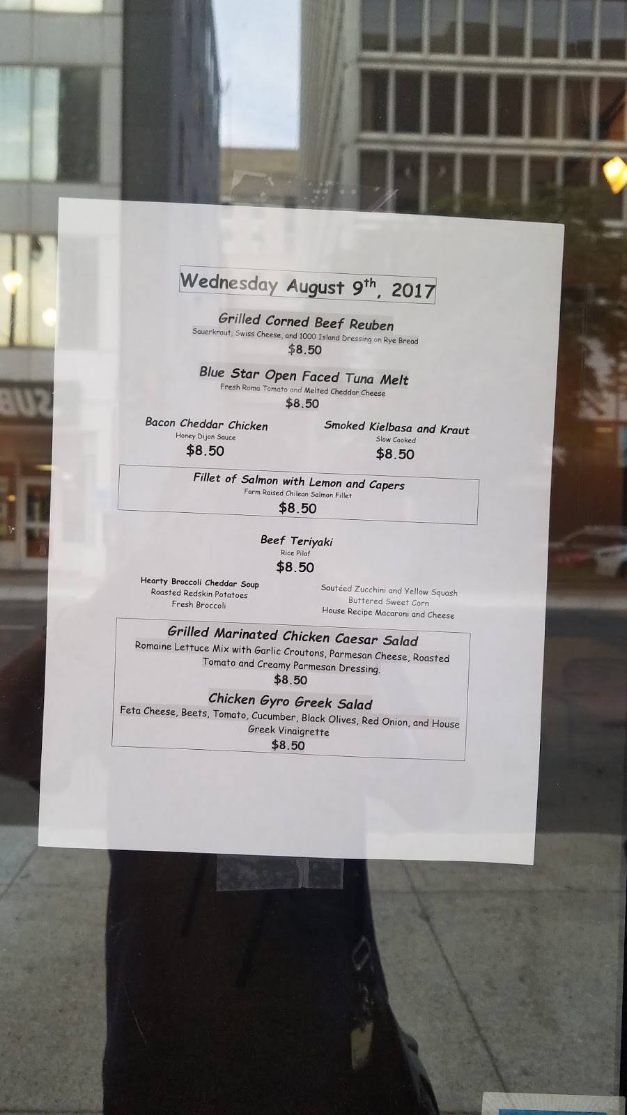 Blue Star Catering | restaurant | 4381 Larkins St, Detroit, MI 48210, USA | 3132225893 OR +1 313-222-5893