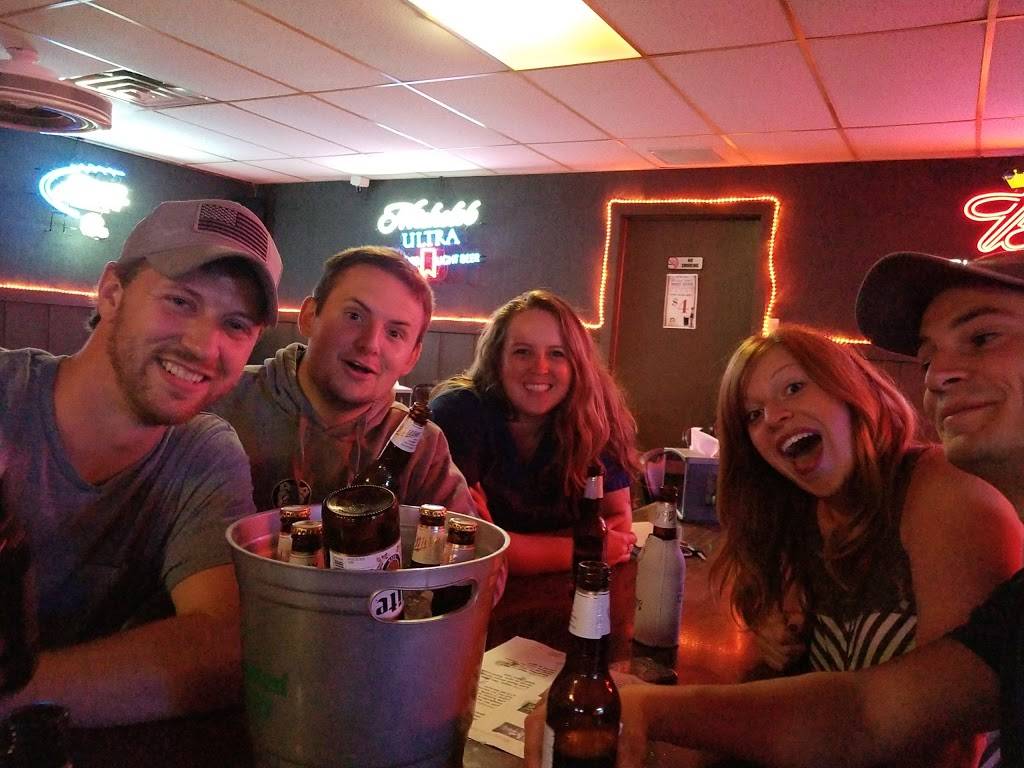 Bargersville Bar & Grill | restaurant | 70 N Baldwin St, Bargersville, IN 46106, USA | 3173666036 OR +1 317-366-6036