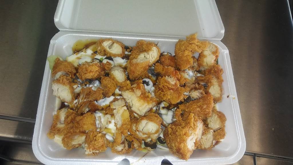 Pizza N Gyro Place | restaurant | 2841 Market St, Youngstown, OH 44507, USA | 3307880800 OR +1 330-788-0800