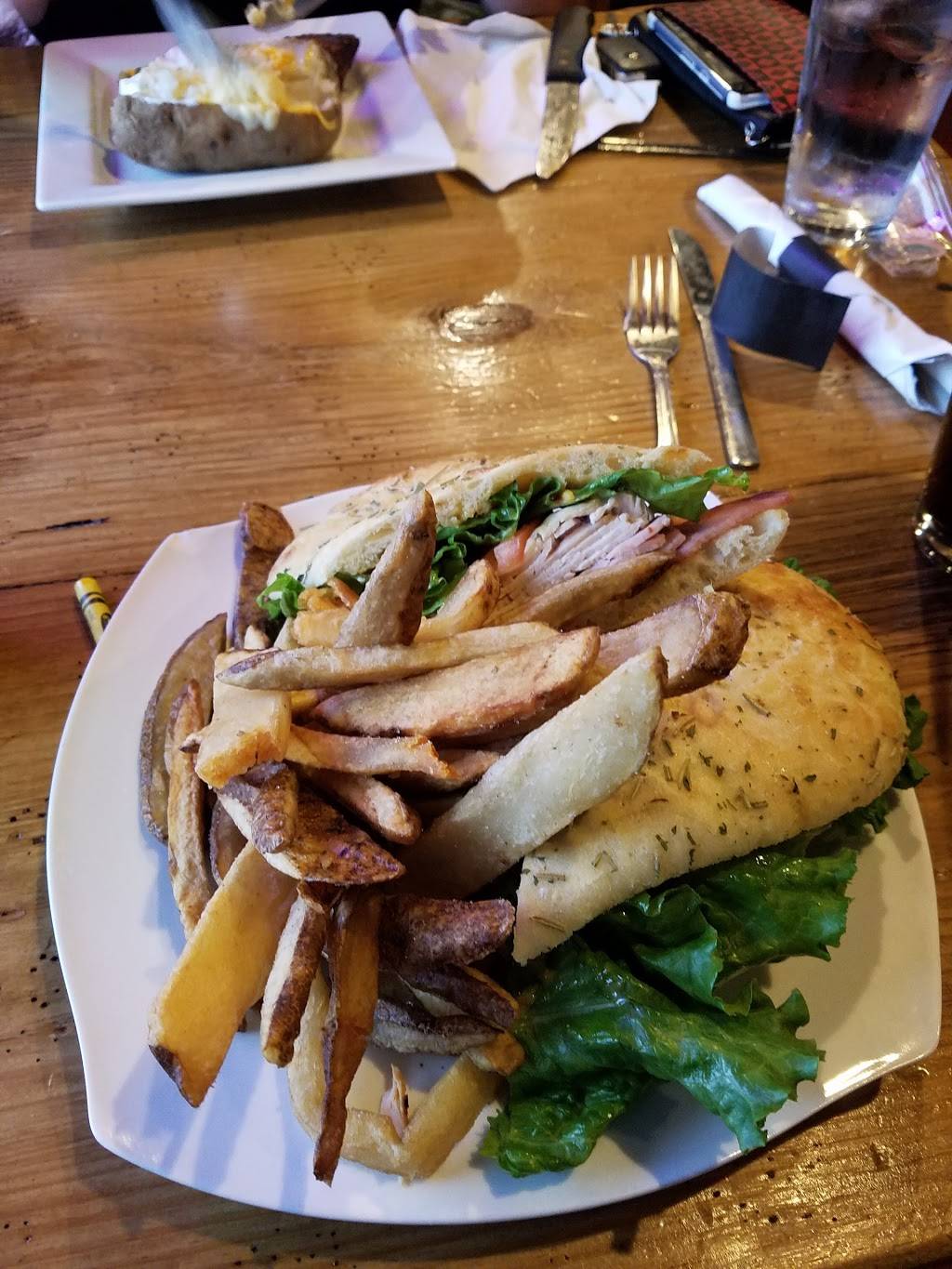 Porter Jacks Grill | restaurant | 505 S Mill St, Manning, SC 29102, USA | 8034335000 OR +1 803-433-5000