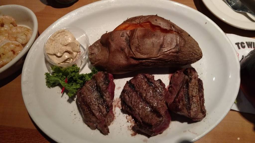 Texas Corral | restaurant | 312 81st Ave, Merrillville, IN 46410, USA | 2197691101 OR +1 219-769-1101