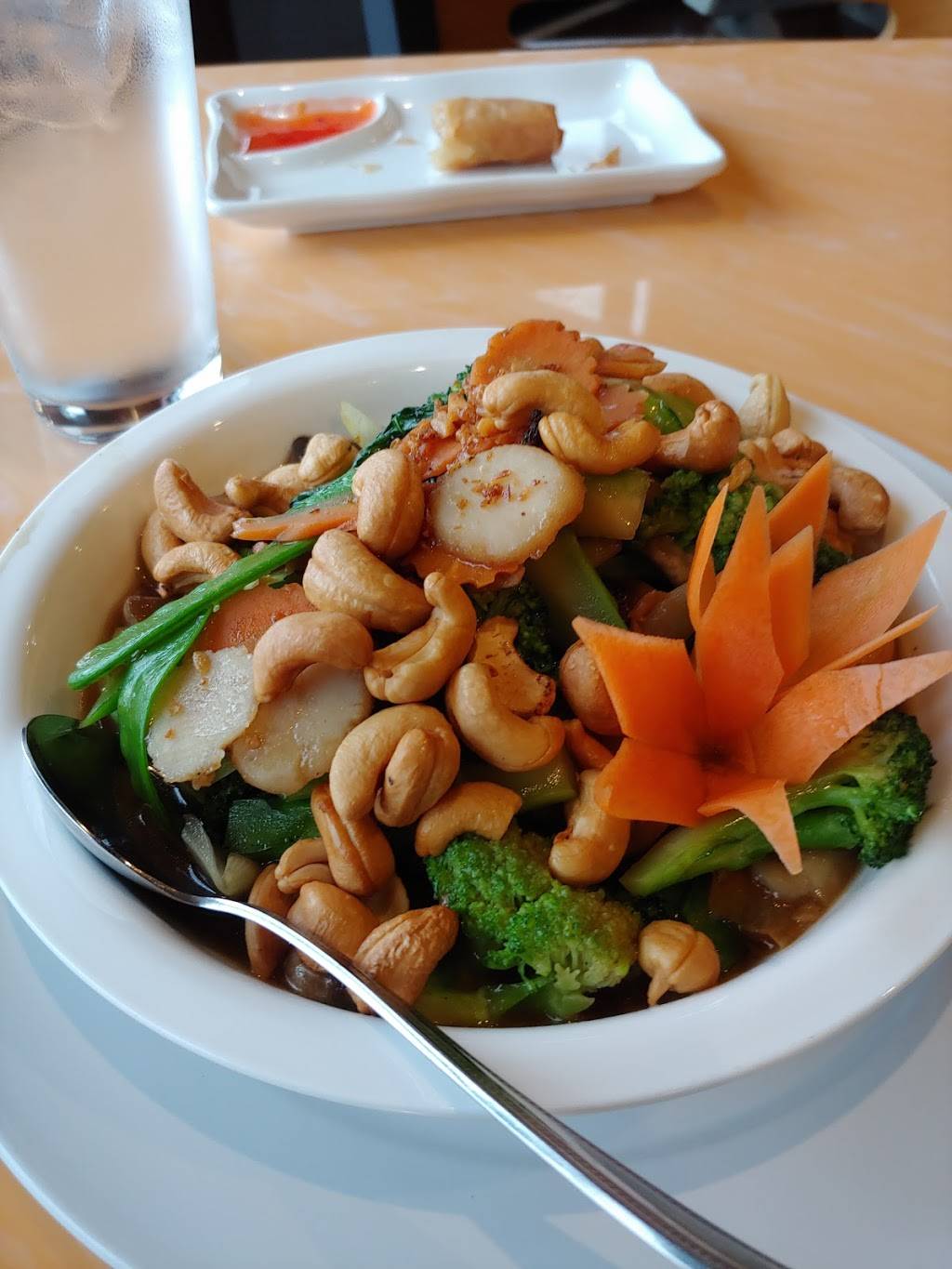 Ginger Thai Bistro | restaurant | 536 N Thompson Ln Suite A, Murfreesboro, TN 37129, USA | 6156248881 OR +1 615-624-8881