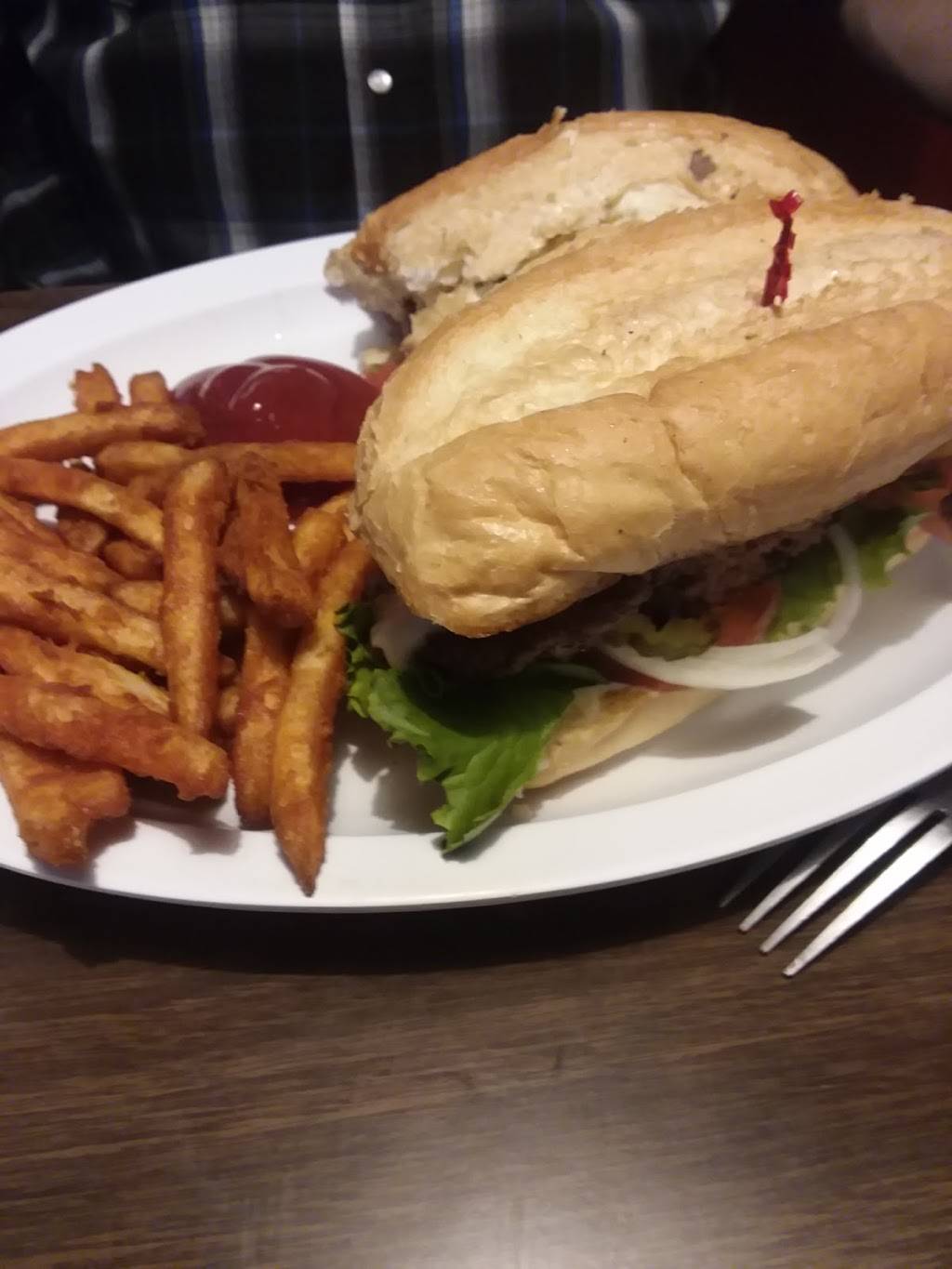 The Port | restaurant | 1039 Harbor Ave, Memphis, TN 38106, USA | 9019420121 OR +1 901-942-0121