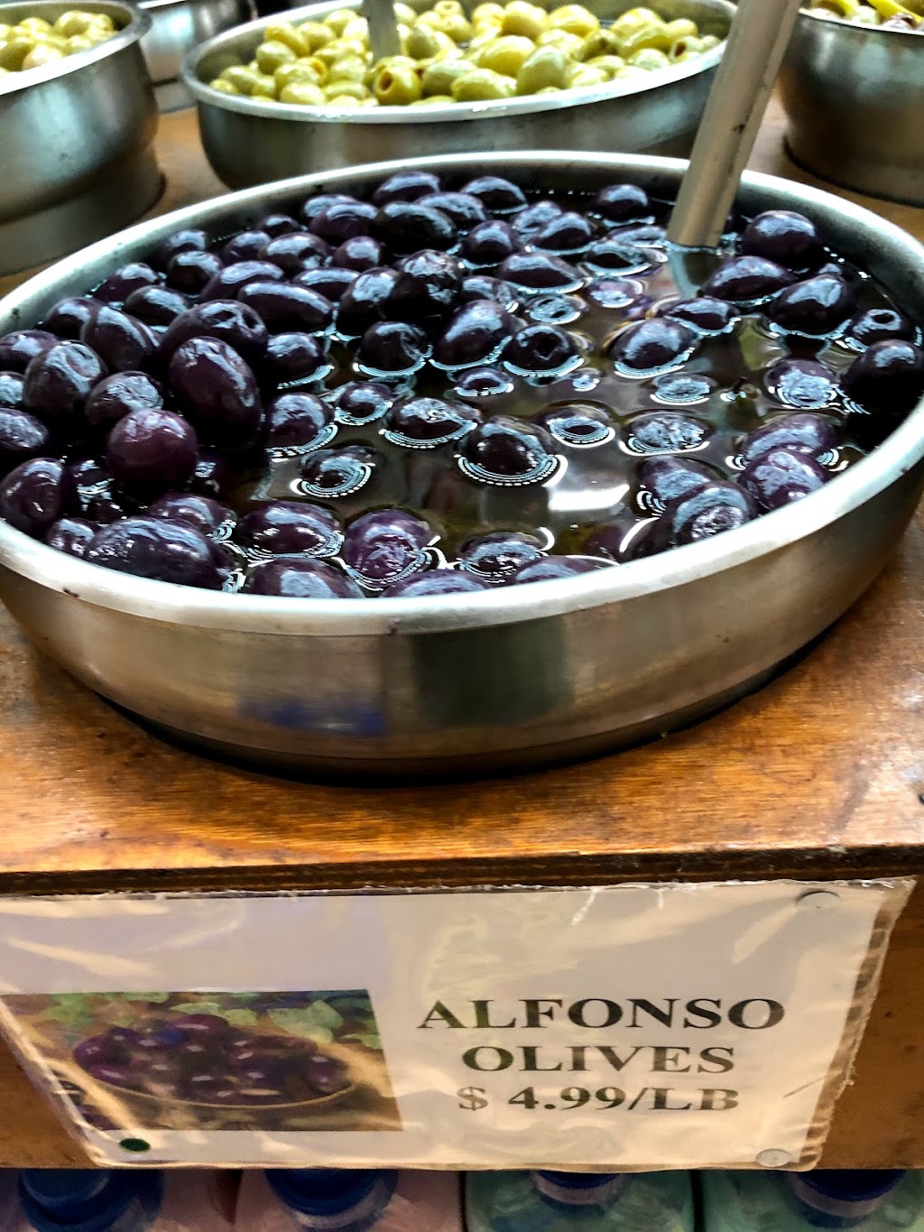 Parrot Coffee Grocery Inc | restaurant | 5822 Myrtle Ave, Ridgewood, NY 11385, USA | 7188212785 OR +1 718-821-2785