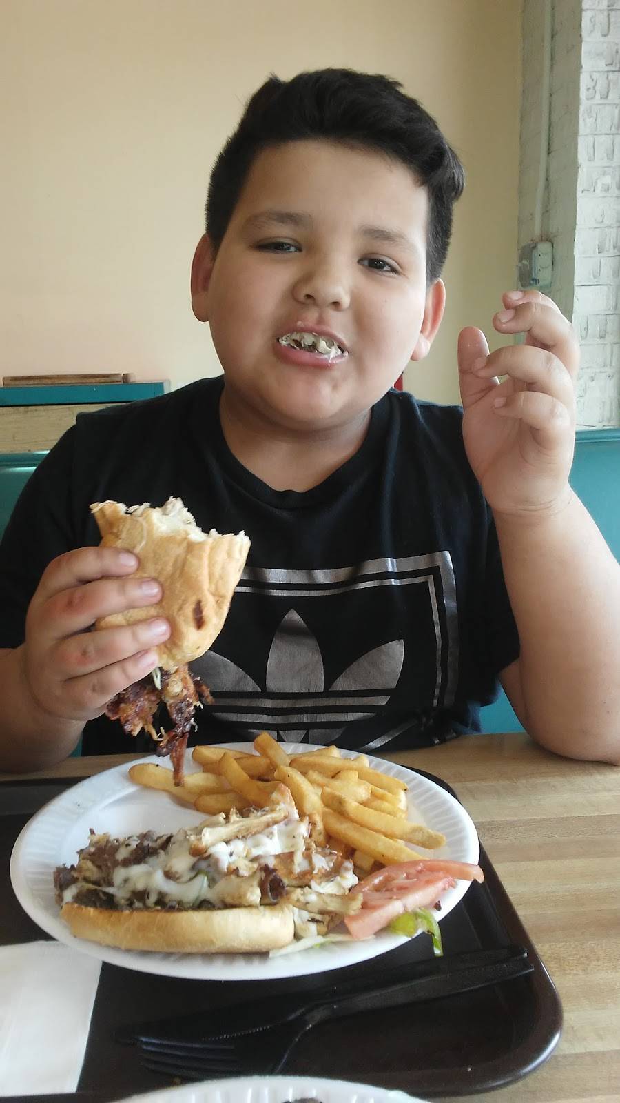 Don Albertos Charcoal Chicken | restaurant | 14455 Jefferson Davis Hwy, Woodbridge, VA 22191, USA | 7034999559 OR +1 703-499-9559