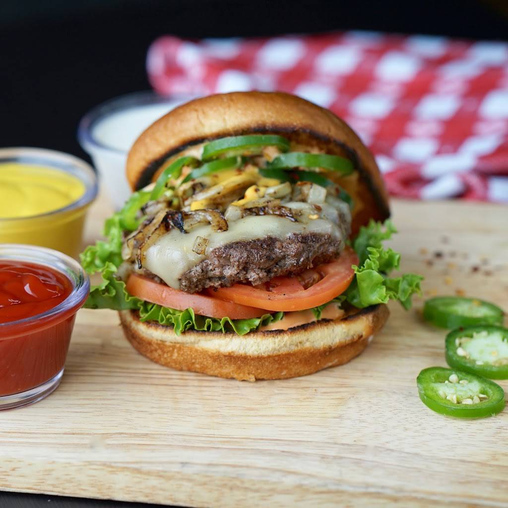 A1 dogs & Burgers | restaurant | 15430 Warren Ave, Dearborn, MI 48126, USA | 3138881515 OR +1 313-888-1515