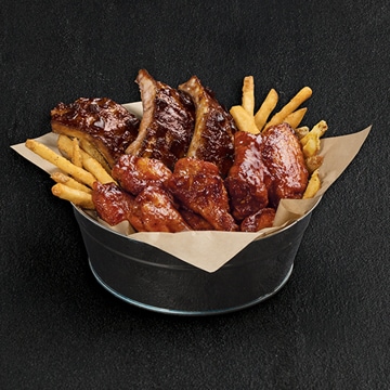 Humboldt Park Eatery | restaurant | 3220 W Grand Ave, Chicago, IL 60651, USA | 8722337725 OR +1 872-233-7725