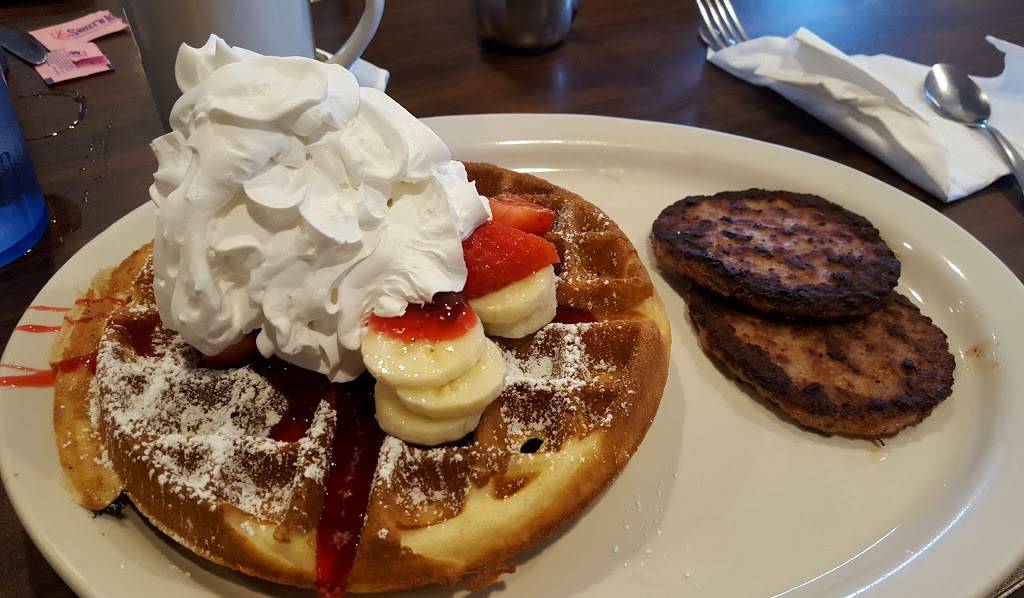 Garland Cafe (Centerville) | restaurant | 999 W Centerville Rd, Garland, TX 75041, USA | 9726811111 OR +1 972-681-1111